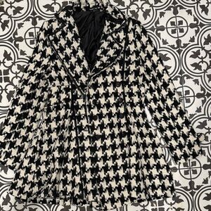 Double Zero Black and White Woven Jacket